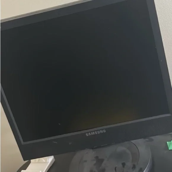 Computer Set - Picture 3 of 3